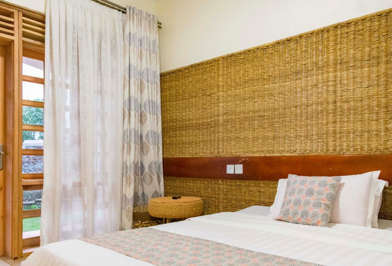 Tooro Fairway Hotel Fort Portal Zewnętrze zdjęcie